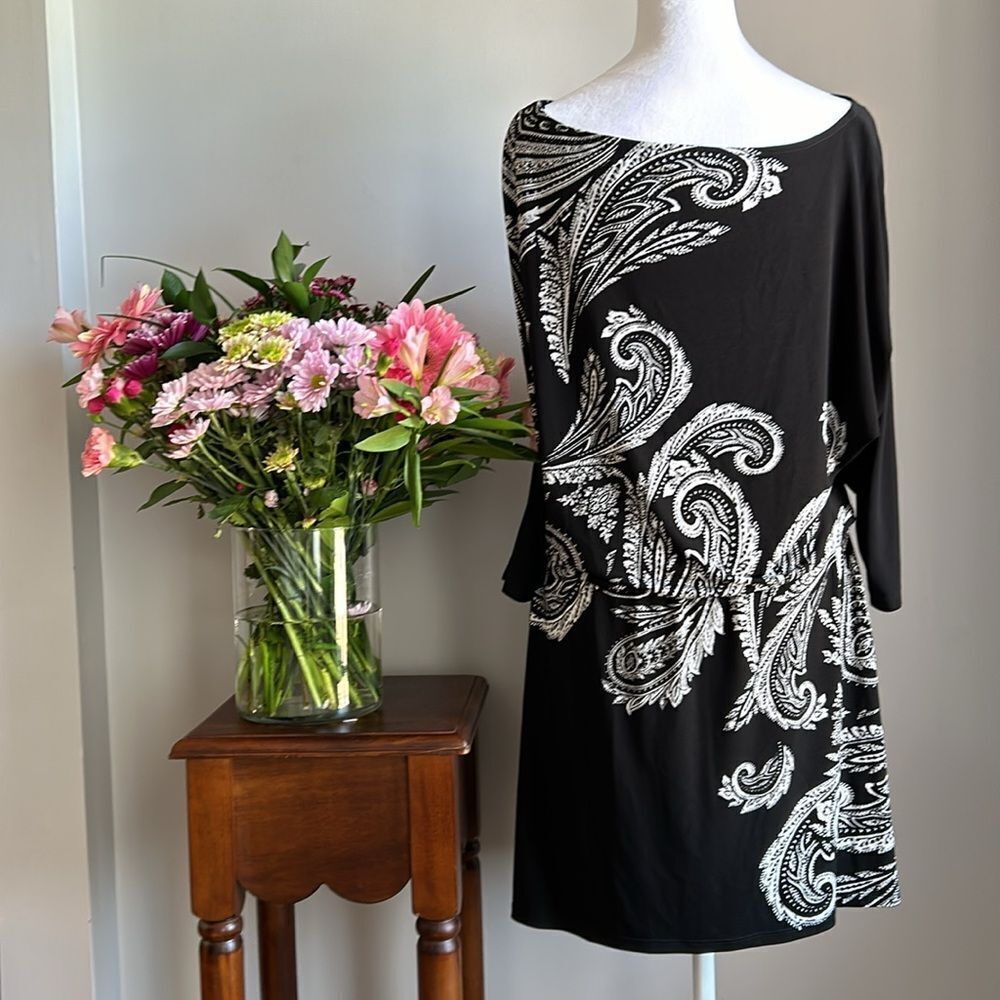 White House Black Market Paisley Dress